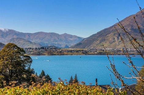 Photo of property in 13 Golden Terrace, Queenstown, 9300