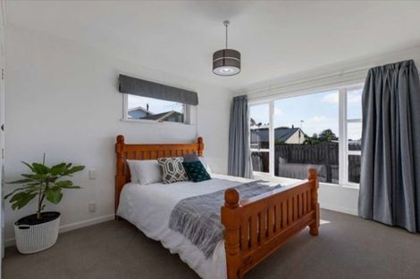 Photo of property in 15a Howden Street, Waiuku, 2123