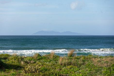 Photo of property in 112 Bway Road, Waihi Beach, 3611
