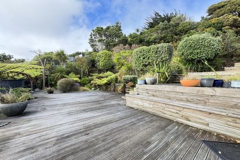 Photo of property in 15 Cavalry Close, Crofton Downs, Wellington, 6035