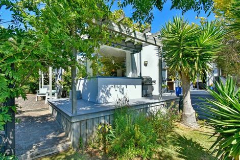 Photo of property in 11 Totara Avenue, Pukekohe, 2120