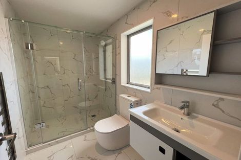 Photo of property in 7 Laurina Road, Sunnynook, Auckland, 0620