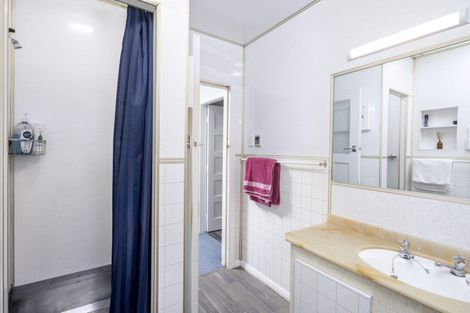 Photo of property in 84 District Road, Green Island, Dunedin, 9018