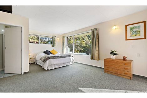 Photo of property in 12a Gamblins Road, Saint Martins, Christchurch, 8022