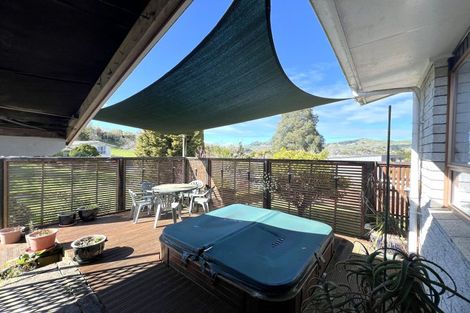 Photo of property in 10 Mangarino Street, Te Kuiti, 3910
