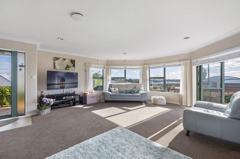 Photo of property in 6 Maddison Place, Welcome Bay, Tauranga, 3112