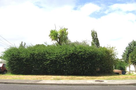 Photo of property in 25 Lancaster Road, Beach Haven, Auckland, 0626