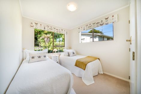 Photo of property in 8 Makatote Grove, Churton Park, Wellington, 6037