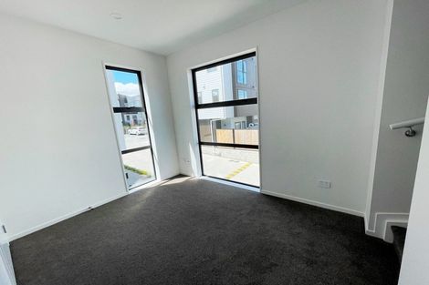 Photo of property in 15 Raupeti Lane, Henderson, 0612