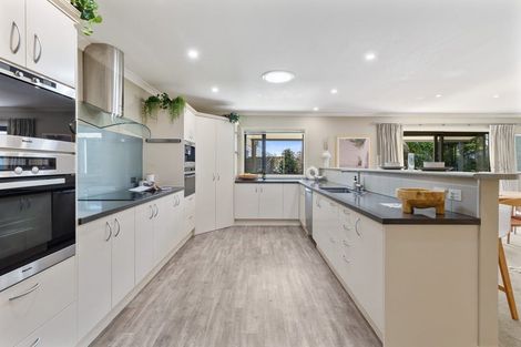 Photo of property in 16 Park Drive, Richmond, 7020