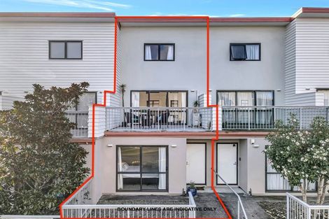 Photo of property in 8/46 Carlos Drive, Flat Bush, Auckland, 2016