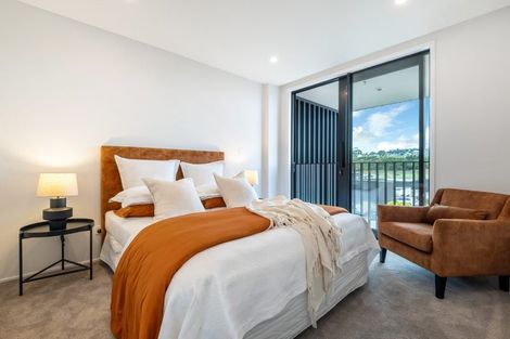 Photo of property in 9/18 Karengo Street, Long Bay, Auckland, 0630