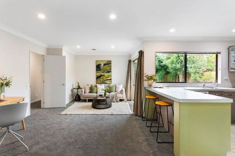 Photo of property in 33 Croftview Road, Wattle Downs, Auckland, 2103