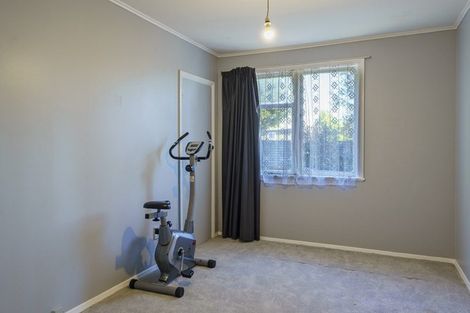 Photo of property in 18 Wyatt Avenue, Onekawa, Napier, 4110