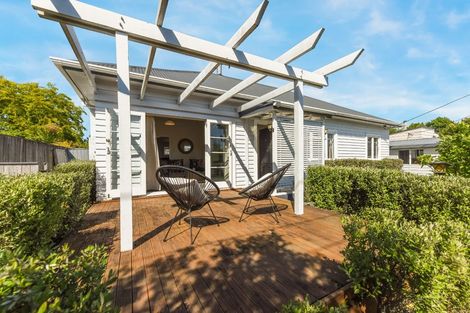 Photo of property in 16 Newall Avenue, Stoke, Nelson, 7011