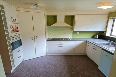 Photo of property in 4 Makatote Grove, Churton Park, Wellington, 6037