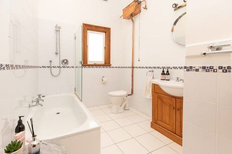 Photo of property in 366a Tinakori Road, Thorndon, Wellington, 6011