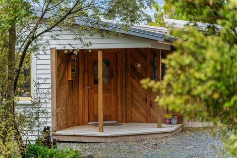 Photo of property in 17 Oruawharo Road, Topuni, Wellsford, 0975