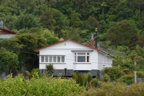 Photo of property in 9 Ashmore Avenue, Cobden, Greymouth, 7802