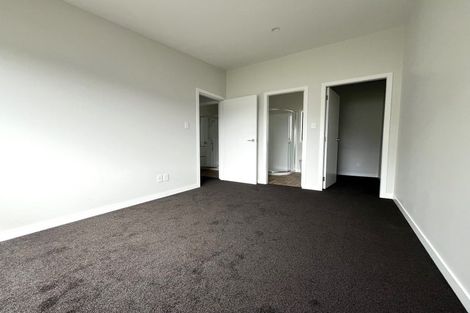 Photo of property in 49a Taylor Terrace, Tawa, Wellington, 5028