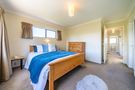 Photo of property in 167f2 Westchester Drive, Churton Park, Wellington, 6037