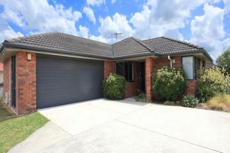 Photo of property in 11 Saint Johns Avenue, Hamilton East, Hamilton, 3216