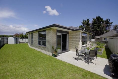 Photo of property in 94 Mazengarb Road, Paraparaumu Beach, Paraparaumu, 5032