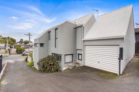 Photo of property in 31a Campbell Road, Mount Maunganui, 3116