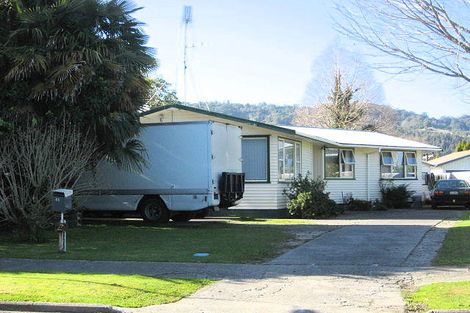 Photo of property in 33 Lord Cobham Avenue, Whakatane, 3120