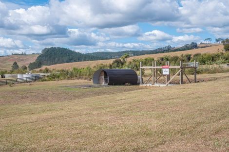 Photo of property in 10 Amelie Place, Coopers Beach, 0420