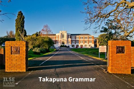 Photo of property in 2/7 Walter Street, Hauraki, Auckland, 0622