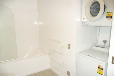 Photo of property in 189 Tasman Street, Mount Cook, Wellington, 6021