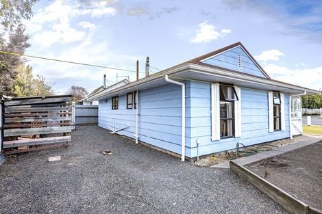 Photo of property in 4 Amberley Beach Road, Amberley, 7410