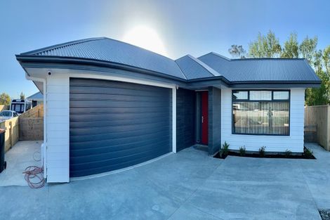 Photo of property in 14 Ivy Lane, Kelvin Grove, Palmerston North, 4414