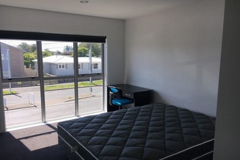 Photo of property in 11/100u Knighton Road, Hillcrest, Hamilton, 3216