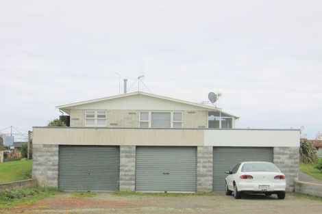 Photo of property in 38b Johnston Street, Foxton, 4814
