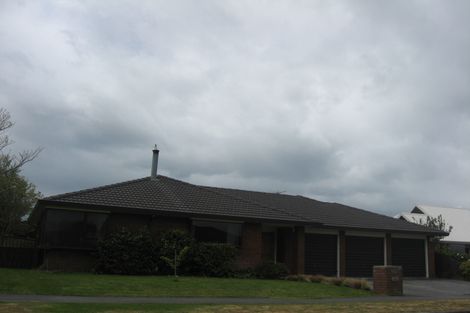 Photo of property in 12 Saint Pauls Place, Burwood, Christchurch, 8083