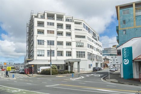 Photo of property in Stadium Garden Flats, 306/107 Thorndon Quay, Pipitea, Wellington, 6011