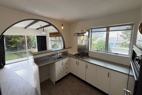 Photo of property in 12 Aubrey Street, New Plymouth, 4310