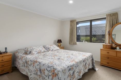 Photo of property in 33 Vista Close, Omokoroa, 3114
