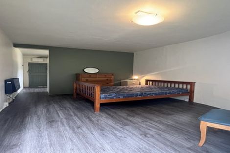 Photo of property in 29 Saint Michaels Crescent, Kelburn, Wellington, 6012