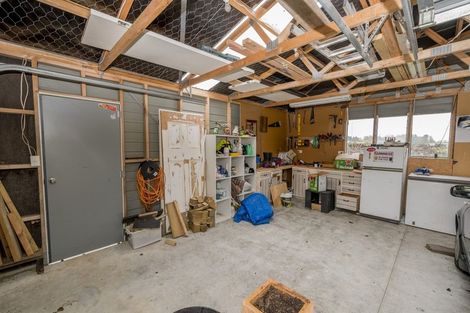 Photo of property in 121 Hokio Beach Road, Levin, 5510