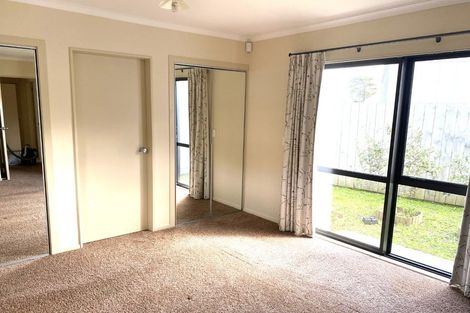 Photo of property in 12 Cresswell Place, Johnsonville, Wellington, 6037