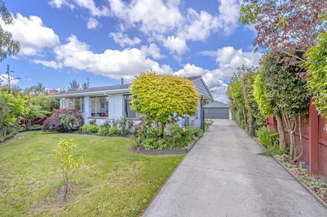 Photo of property in 22 Toorak Avenue, Avonhead, Christchurch, 8042