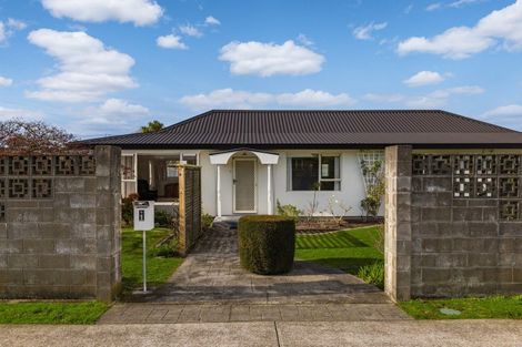 Photo of property in 1 Karina Crescent, Redwoodtown, Blenheim, 7201