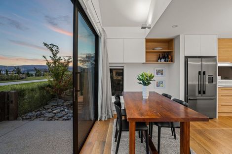 Photo of property in 20 Bragato Way, Cromwell, 9310