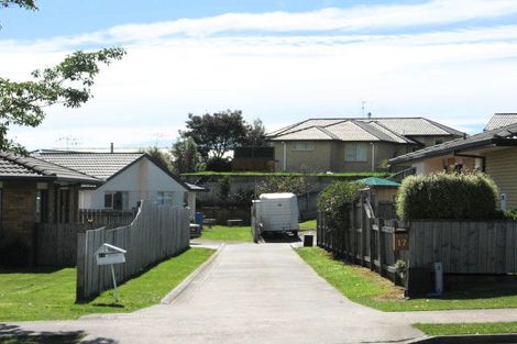 Photo of property in 17 Thornlea Drive, Welcome Bay, Tauranga, 3112