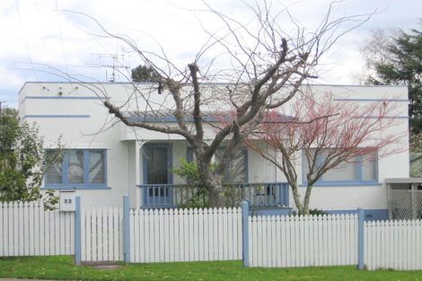 Photo of property in 32 Bellevue Road, Brookfield, Tauranga, 3110