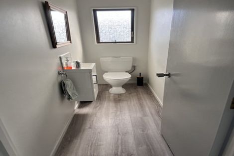 Photo of property in 8 Ryan Crescent, Greenmeadows, Napier, 4112