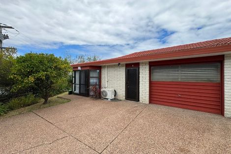 Photo of property in 1/60 Nikau Street, New Lynn, Auckland, 0600